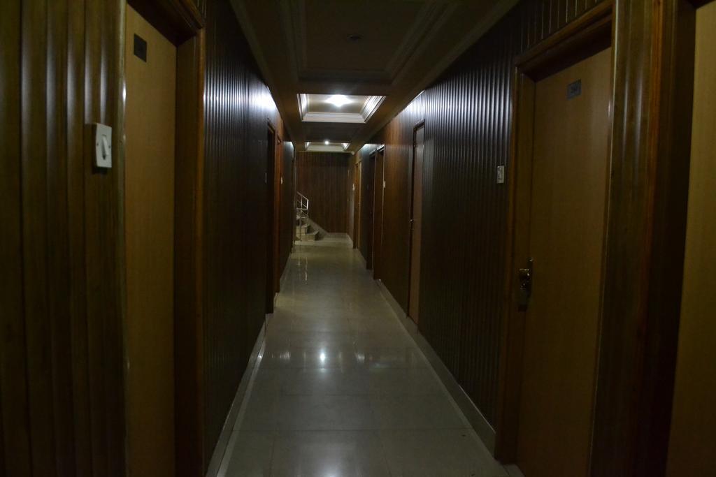 Hotel Atithi International Катра Экстерьер фото
